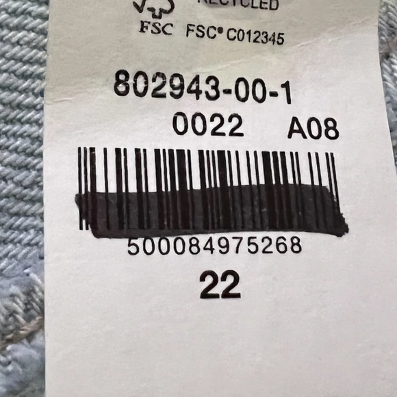 High-Waisted Button-Fly Slouchy Straight Ripped Non-Stretch Jean Shorts $40 22 - Picture 5 of 5